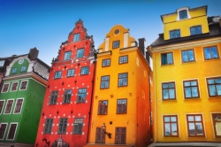 Покраска частного дома – секрет красивого фасада