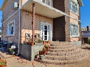 Мы приступаем к декоративной отделке цоколя частного 