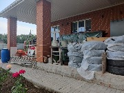 Мы приступили к очередному объекту. Здесь будет произведено утепление и декоративная отделка цоколя