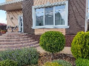 Отделка цоколя мраморной крошкой 