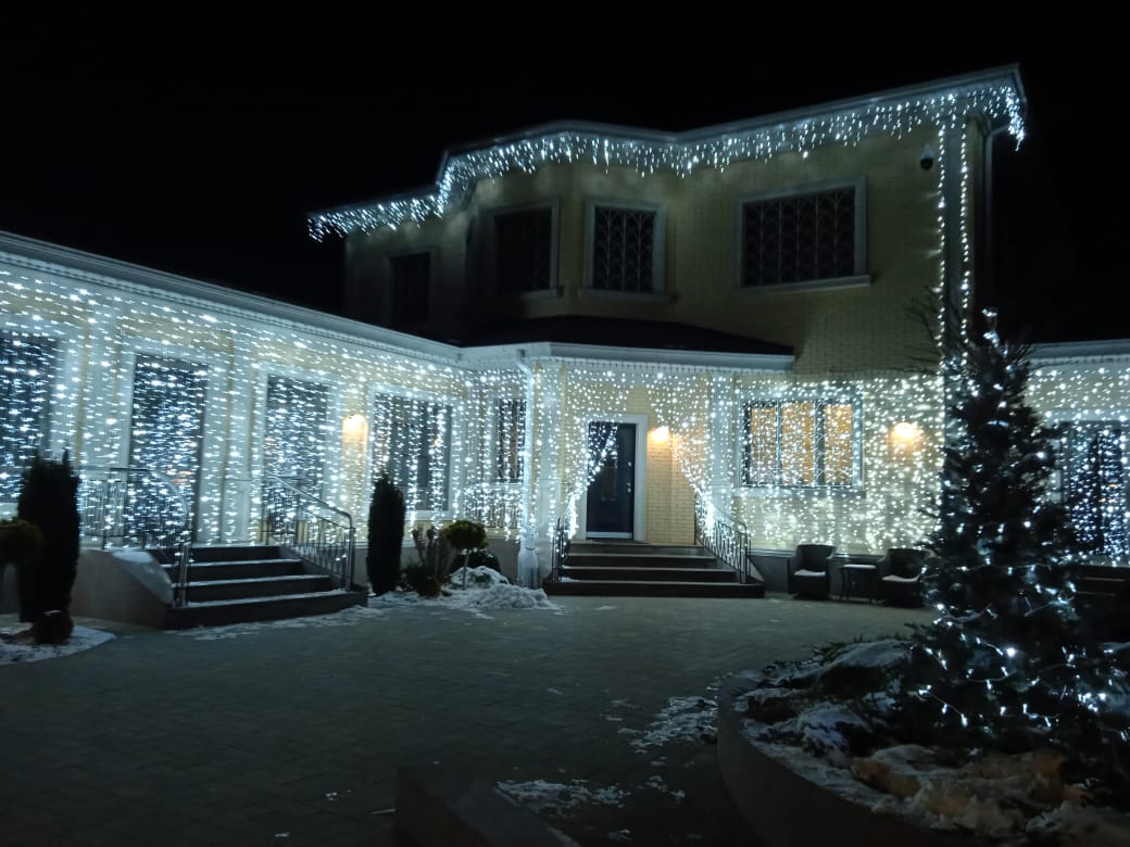 Новогоднее освещение домов в Ростове-на-Дону и области – воплощаем  оригинальные идеи
