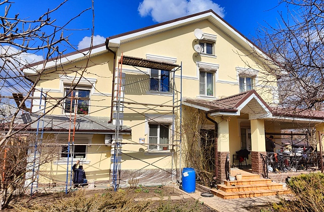 Покраска фасада частного дома – Ростов-на-Дону