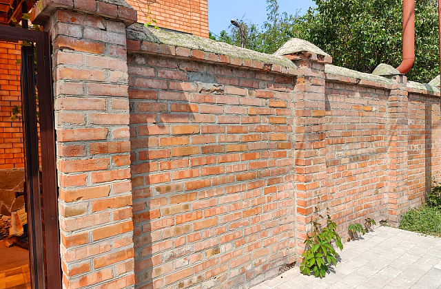 Отделка забора декоративной штукатуркой – Ростов-на-Дону